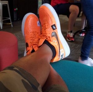 Meet your Posher, Bruce